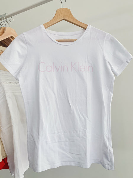 Calvin Klein T-Shirt