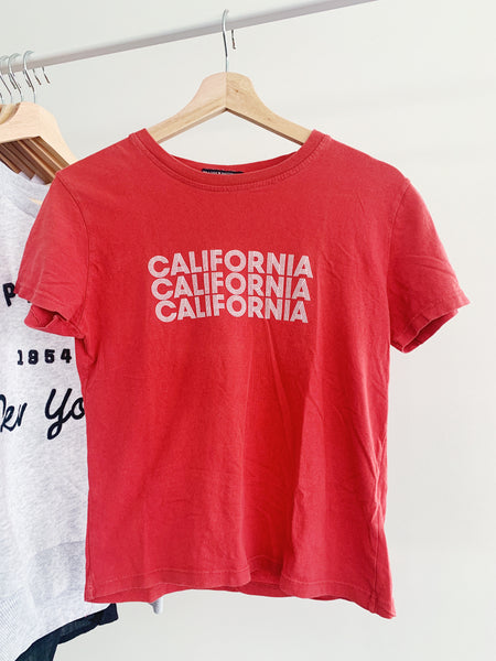 Brandy Melville 'California' T-Shirt